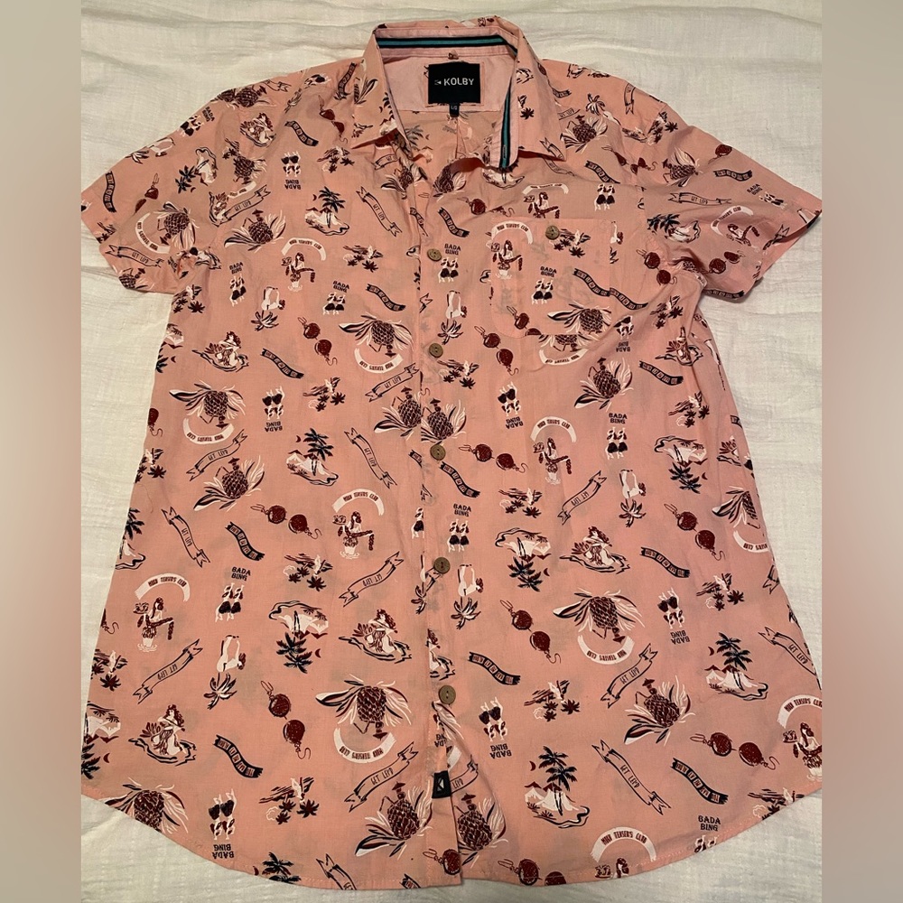 Kolby - Men’s short sleeve button up. Kolby. Size L